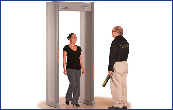 Industrial Cargo & Crate Screening Scanner